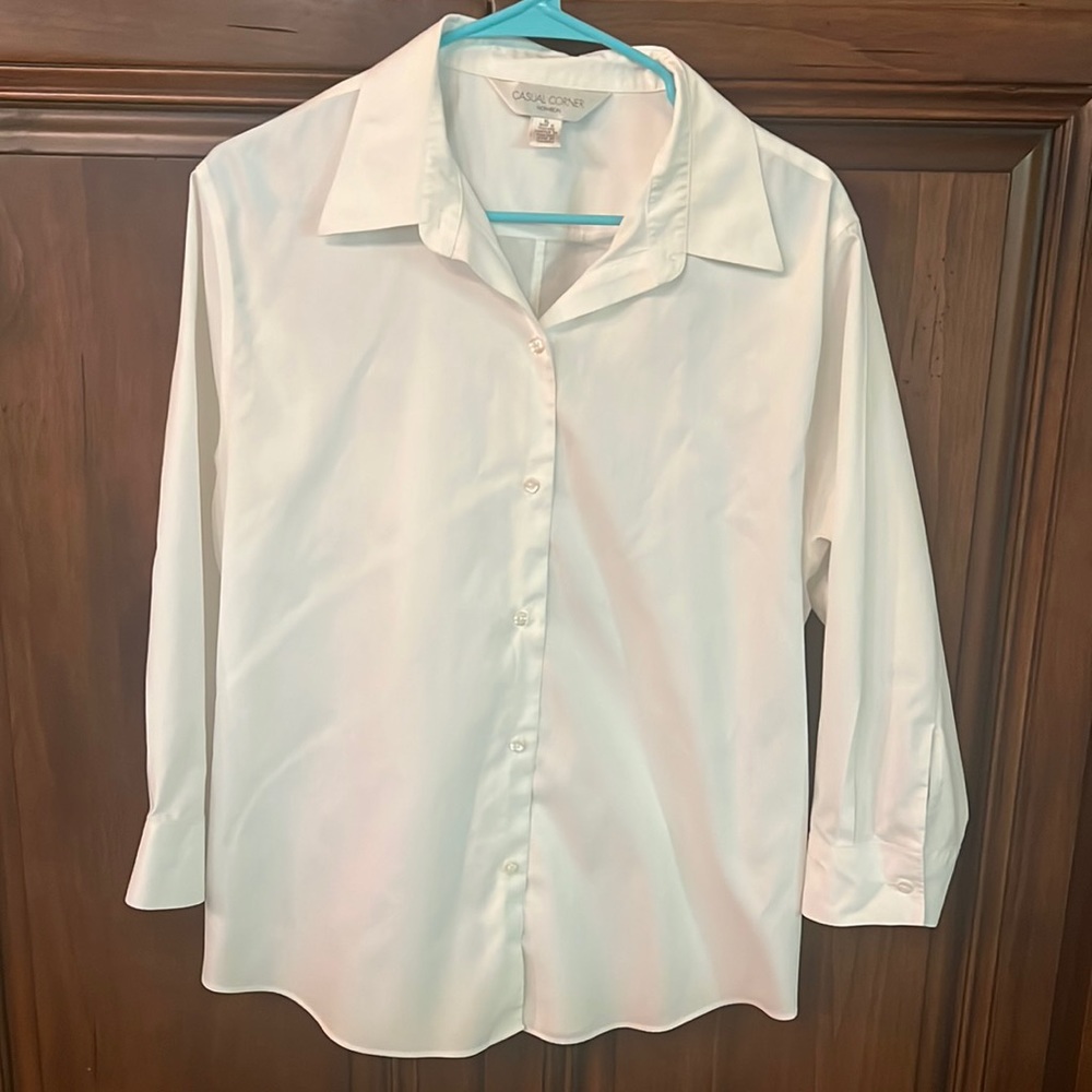 Casual Corner Ivory Button Down Shirt